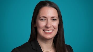 Shannon Beach, 35
