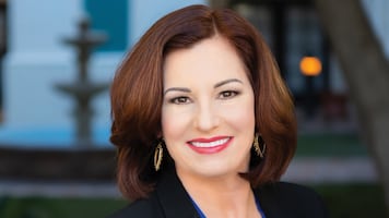 Julie Ann Alvarado-Dubek