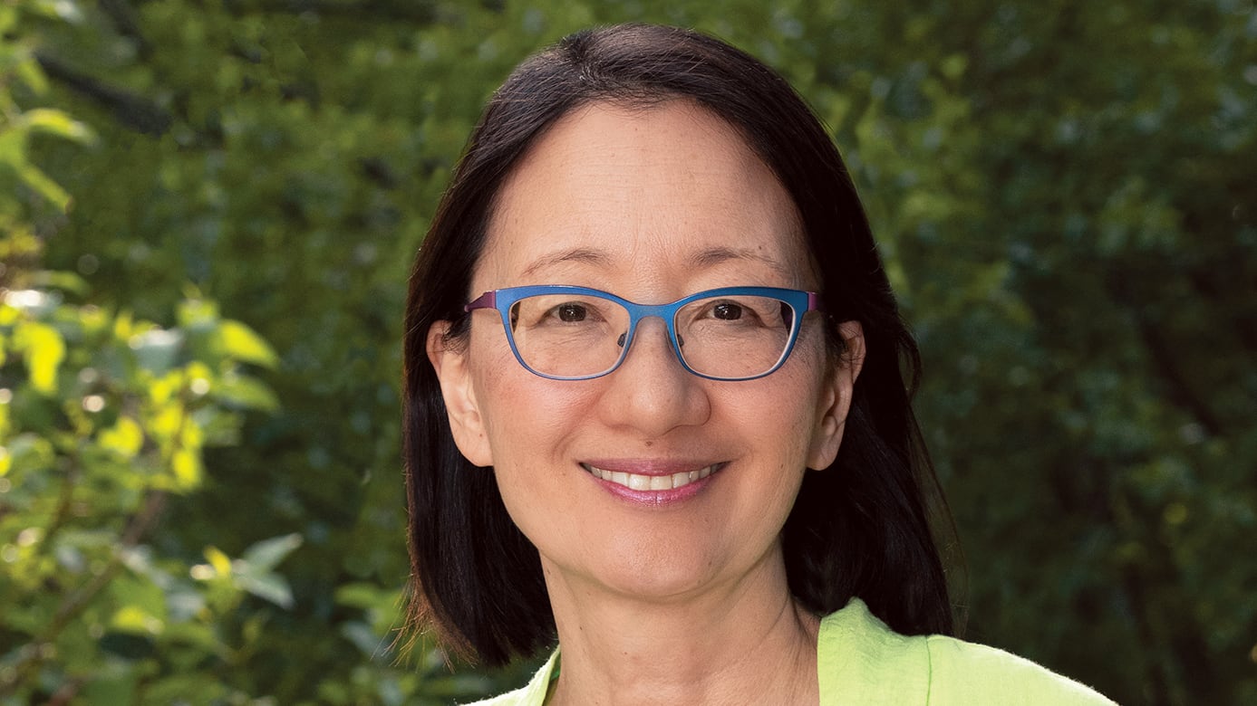 99: Dr. Vivian Lee